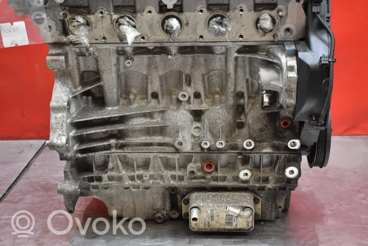 Volvo S60 Moottori D5204T3