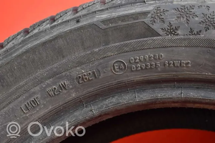 Toyota Avensis Verso R17 winter tire BARUM