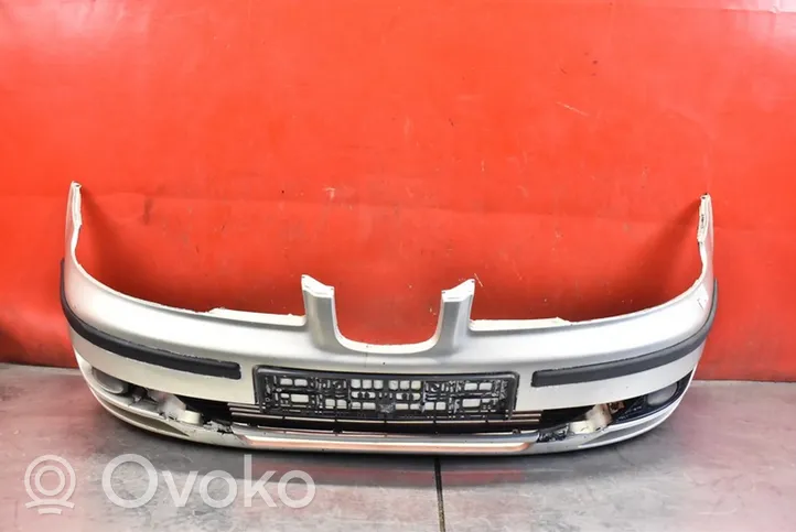 Seat Leon (1M) Front bumper 