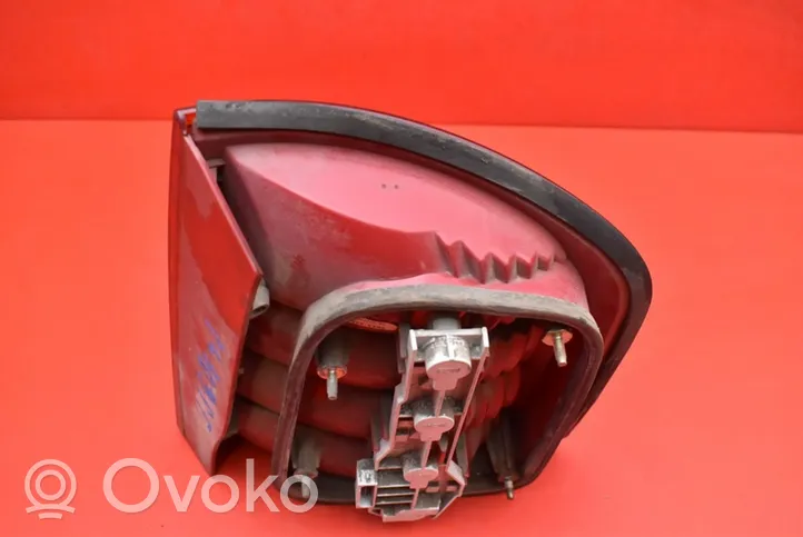 Skoda Fabia Mk1 (6Y) Lampa tylna 6Y9945111B