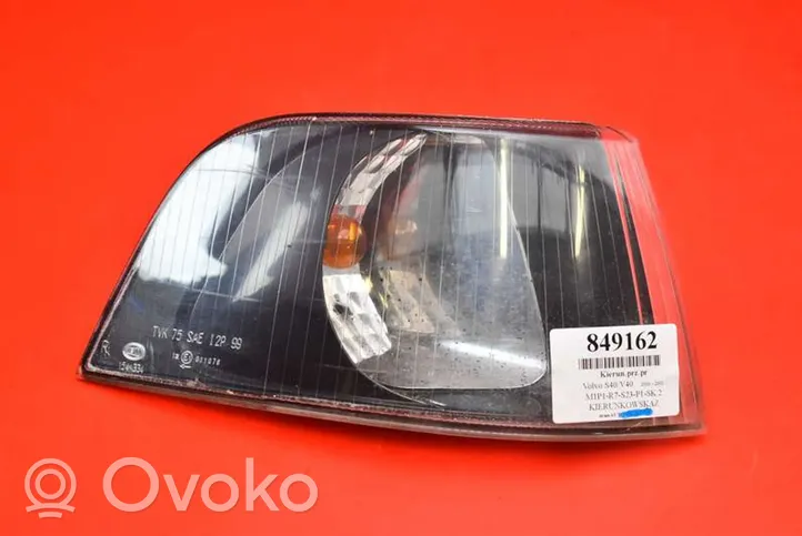 Volvo S40, V40 Kierunkowskaz przedni 30621832