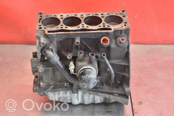 Opel Vivaro Engine block F9K