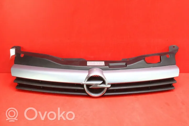 Opel Astra H Grille de calandre avant 13108463