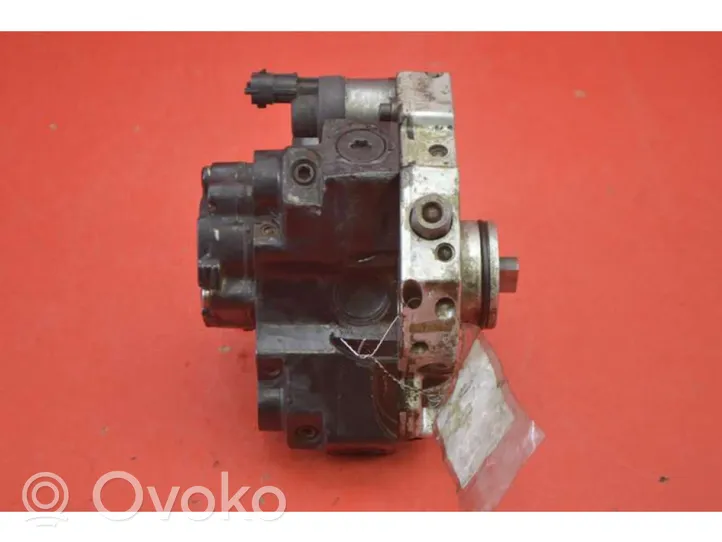 Volvo XC70 Pompe d'injection de carburant à haute pression 8689590