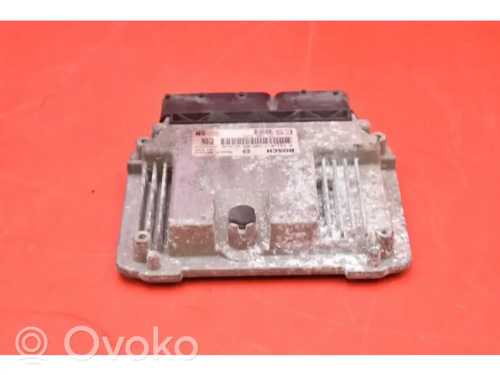 Opel Vectra C Motorsteuergerät ECU 55205632