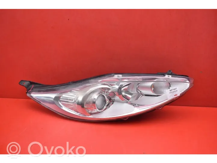 Ford Fiesta Lampa przednia 8A61-13W029-CD