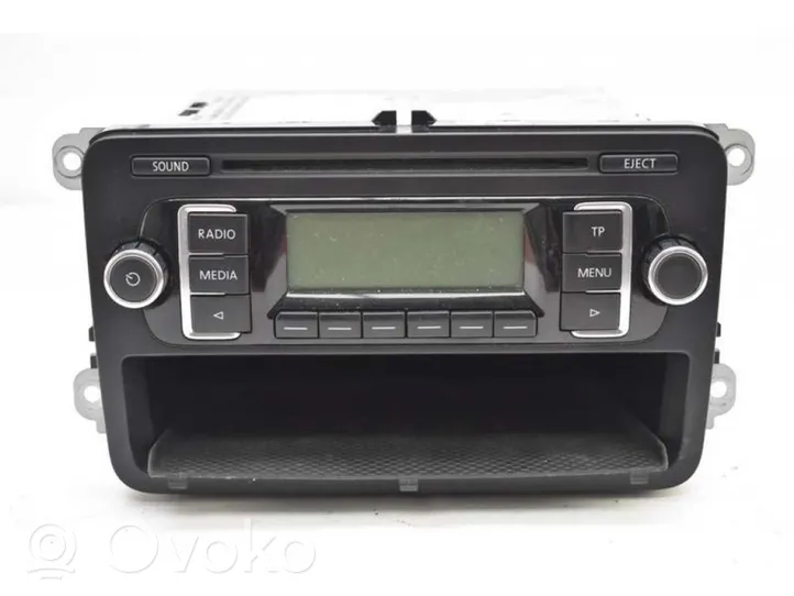 AC 428 Radio/CD/DVD/GPS-pääyksikkö 5M0035156C