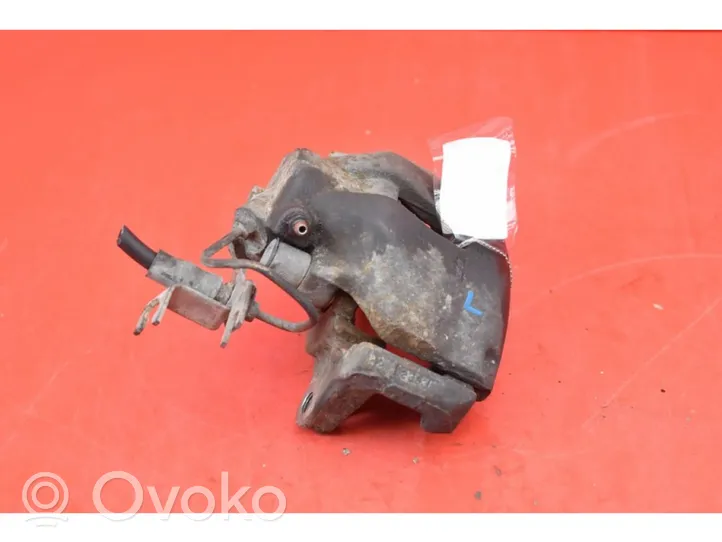 Audi A4 S4 B6 8E 8H Caliper de freno delantero AUDI