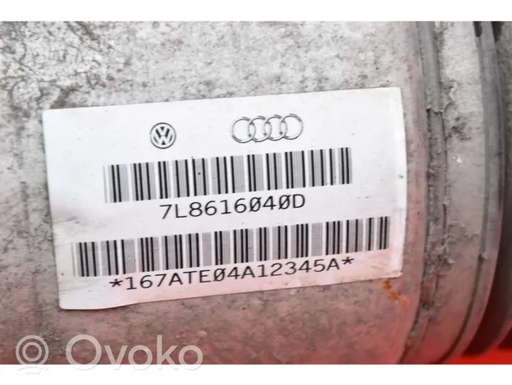 Audi Q7 4L Amortyzator przedni 7L8616040D