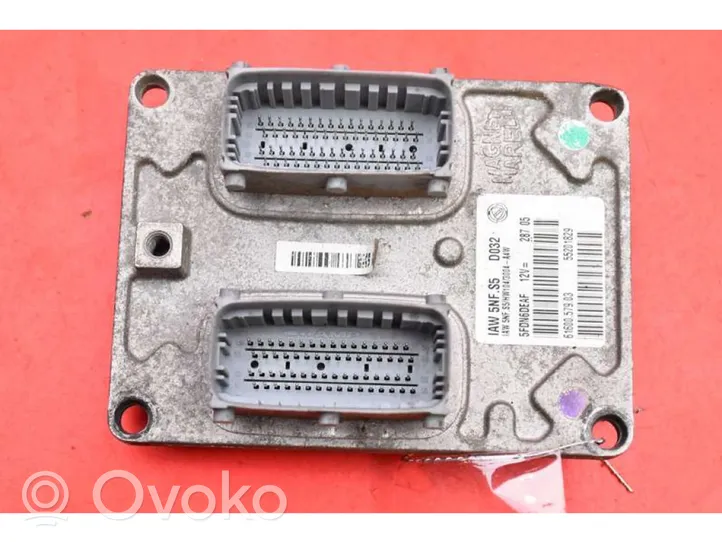 Fiat Stilo Unité de commande, module ECU de moteur 55201829