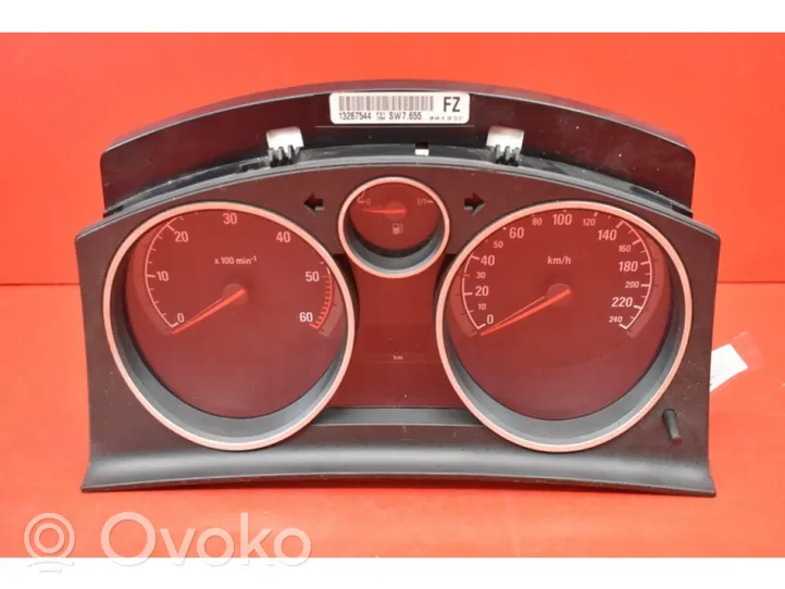 Opel Astra H Geschwindigkeitsmesser Cockpit 13267544