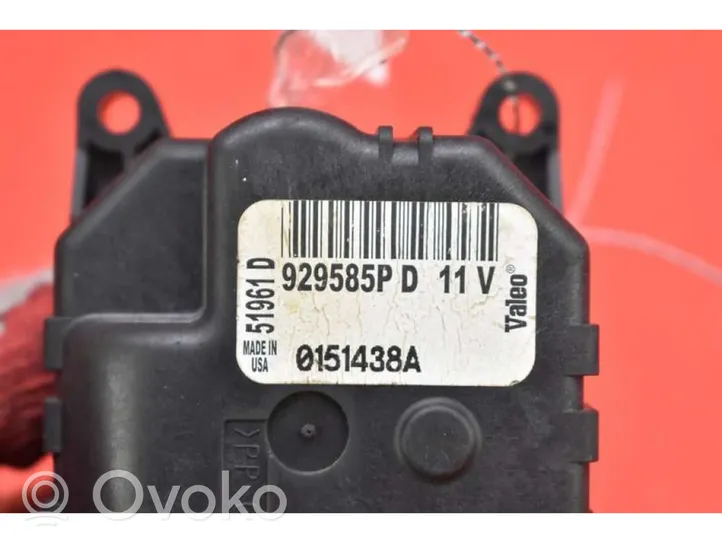 Jeep Grand Cherokee (WK) Motor/activador trampilla de calefacción 929585P