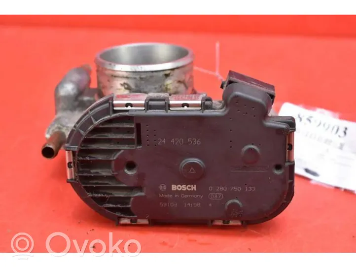 Opel Corsa C Throttle body valve 24420536