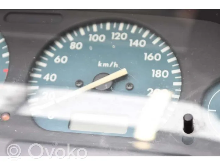 Land Rover Freelander Compteur de vitesse tableau de bord YWY100460