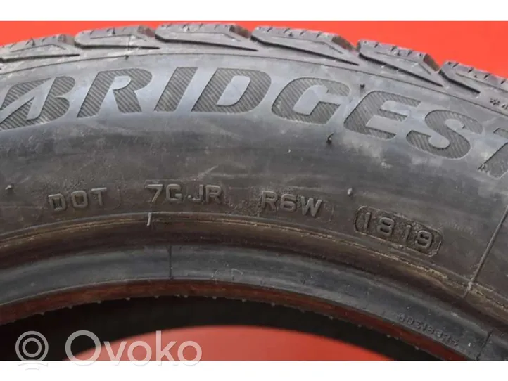 Honda Accord R17-talvirengas BRIDGESTONE