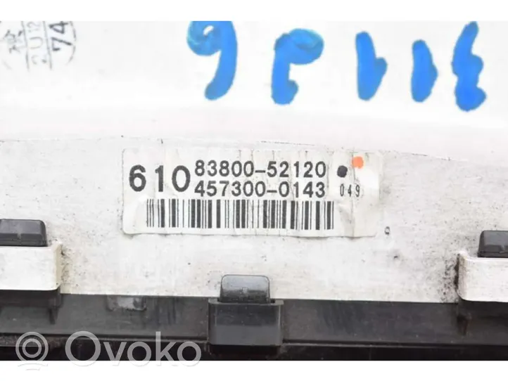 Toyota Yaris Verso Licznik / Prędkościomierz 83800-52120