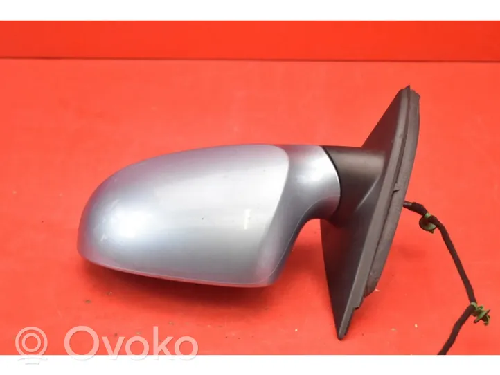 Volkswagen PASSAT B5.5 Front door electric wing mirror 3C0857933