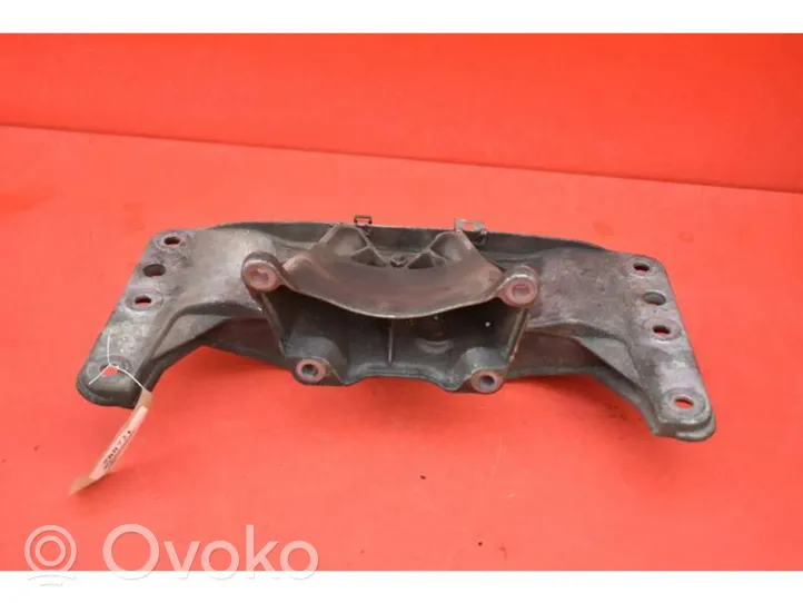 BMW 5 E60 E61 Support de boîte de vitesses 139920