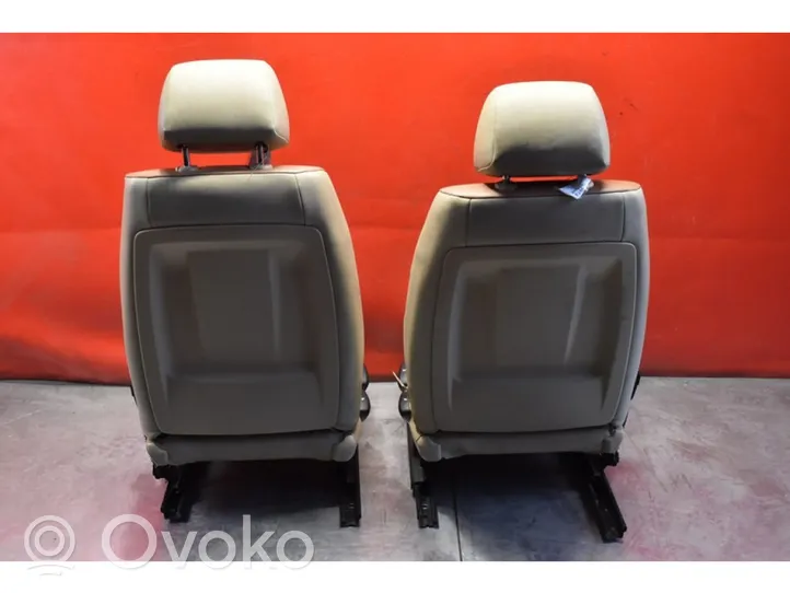 BMW 7 F01 F02 F03 F04 Seat set 