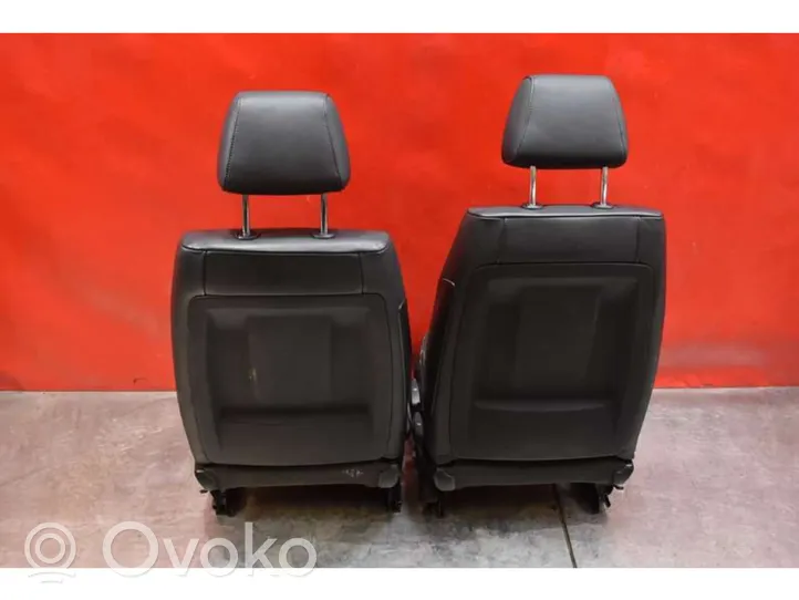 BMW 1 E81 E87 Seat set BMW