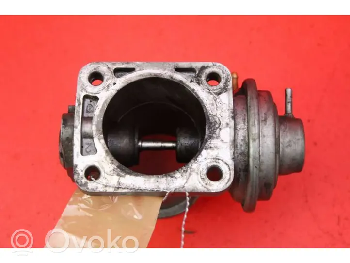 BMW 3 E36 Valvola EGR 2247177