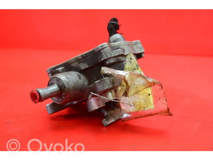 BMW 7 E65 E66 Vacuum pump 7525075