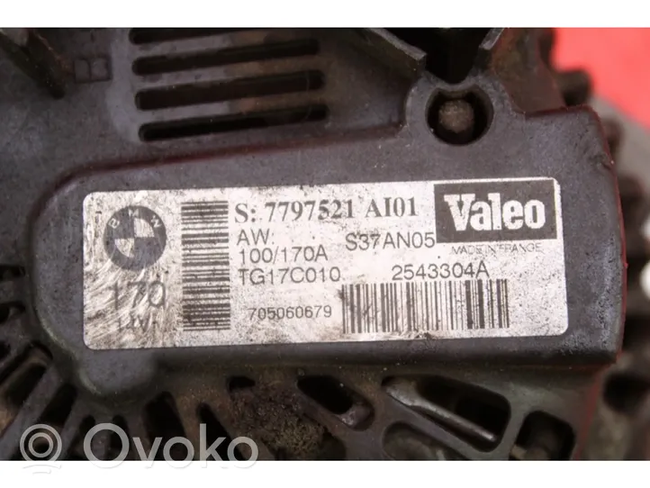 BMW 5 E60 E61 Generatore/alternatore 7797521