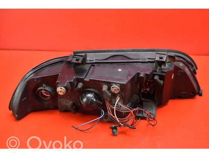 BMW 5 E39 Headlight/headlamp SK3302