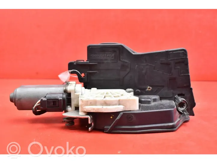 BMW 7 E38 Front door lock 4313363