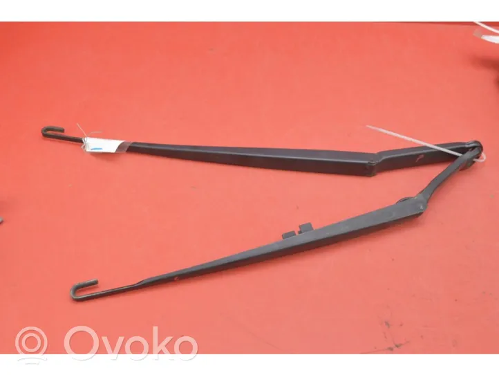 BMW 3 E36 Front wiper blade arm BMW