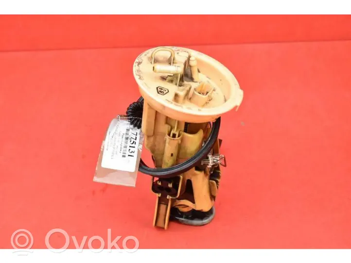 BMW X3 E83 In-tank fuel pump 6750582