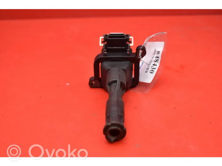 BMW 3 E46 High voltage ignition coil 0221504004