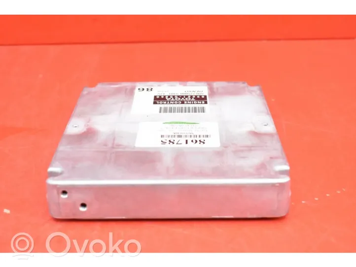 Toyota Avensis Verso Komputer / Sterownik ECU silnika 89661-05860