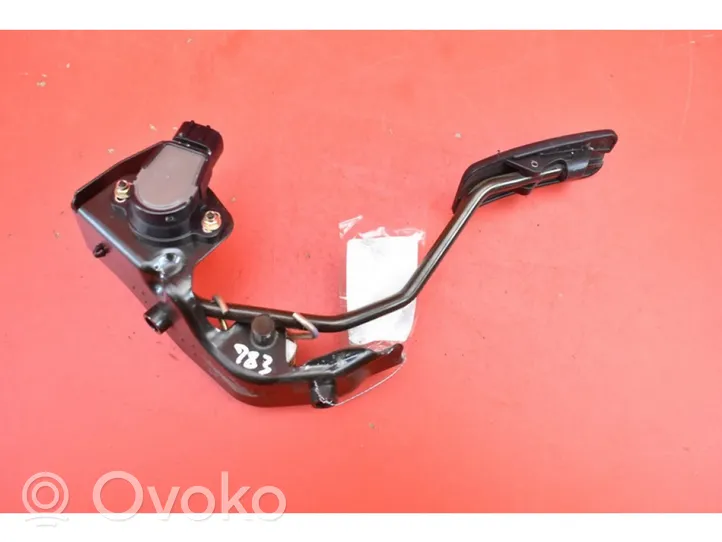 Toyota Avensis Verso Kaasupoljin 89281-52021