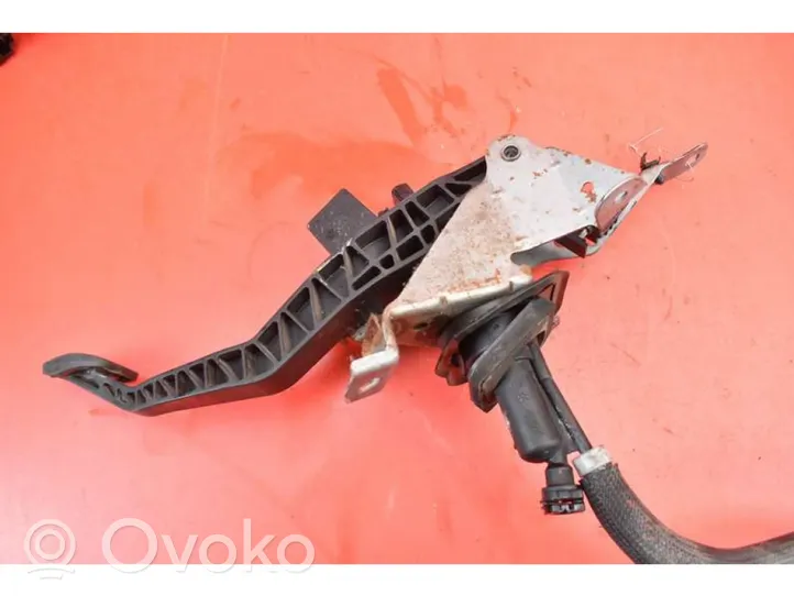 Ford Kuga I Accelerator throttle pedal 3M51-2467-AR