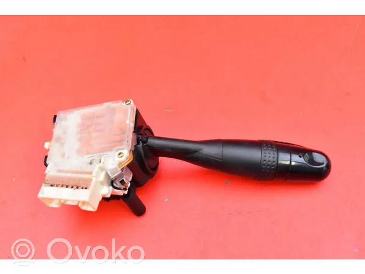 Toyota Corolla E120 E130 Bouton interrupteur de commande d'essuie-glace de phare 173647