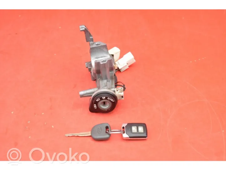 KIA Carens I Ignition lock 45261A