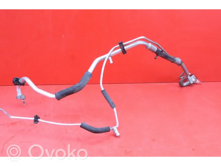 Opel Astra H Air conditioning (A/C) pipe/hose 13448376