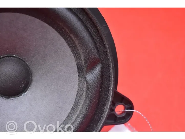 Nissan Qashqai Enceinte subwoofer 281567y300