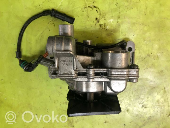 Volvo V50 Pompa dell’olio 31401488-AA