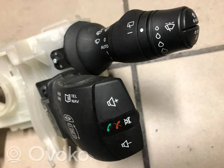 Renault Laguna III Wiper turn signal indicator stalk/switch 255670042R