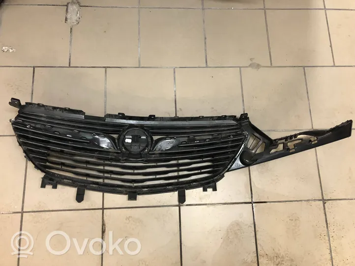 Opel Grandland X Grille calandre supérieure de pare-chocs avant YP00023977