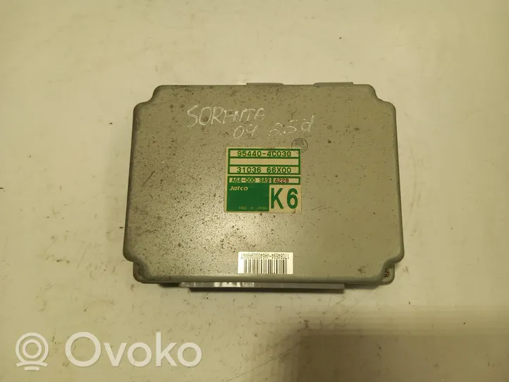 KIA Sorento Module de contrôle de boîte de vitesses ECU 954404C030