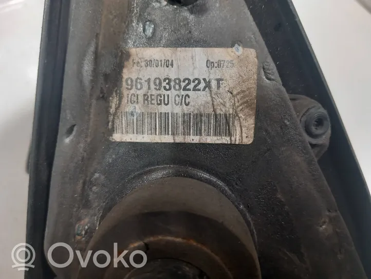 Citroen Berlingo Elektryczne lusterko boczne drzwi przednich 96193822XT