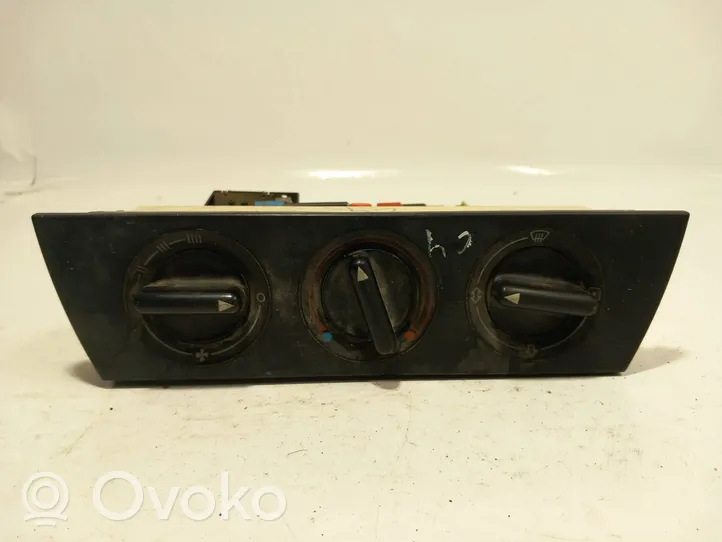 Audi A6 S6 C4 4A Climate control unit 