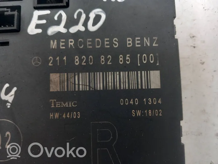 Mercedes-Benz E W211 Durų elektronikos valdymo blokas 2118208285