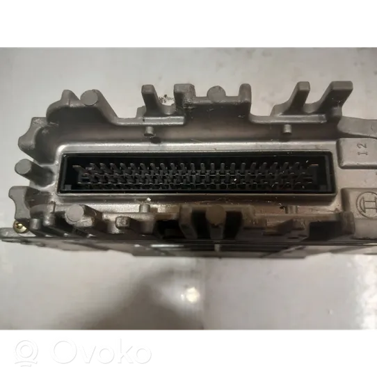 Chrysler Voyager Sterownik / Moduł ECU P04686660AB