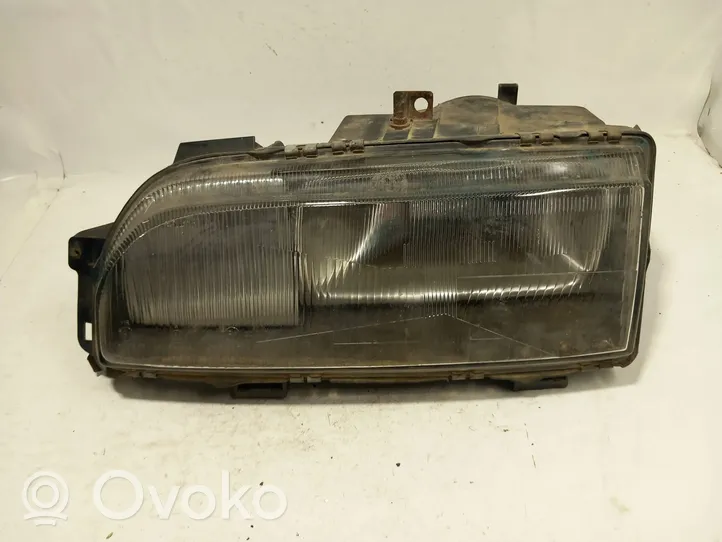 Ford Scorpio Lampa przednia 1305235100