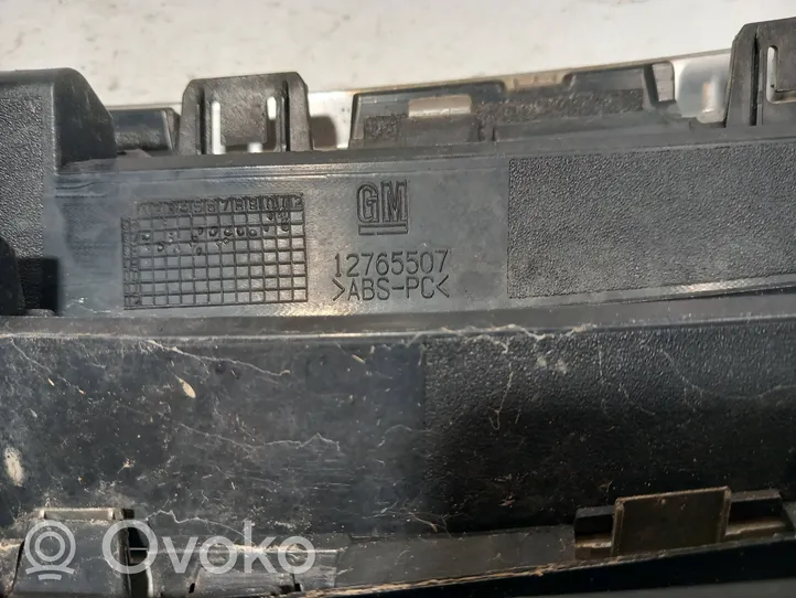 Saab 9-3 Ver2 Maskownica / Grill / Atrapa górna chłodnicy 12765507