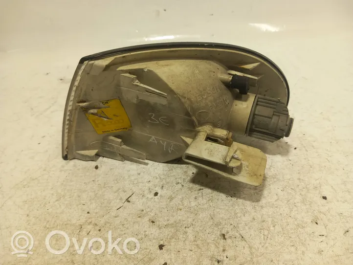 Audi A4 S4 B5 8D Front indicator light 8D0953050A